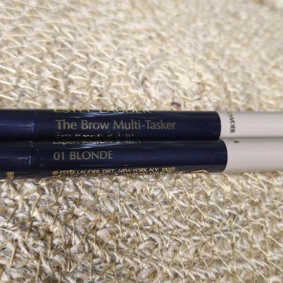 2 Estee Lauder 3 in 1 eyebrow pencil Blonde - Picture 6 of 8